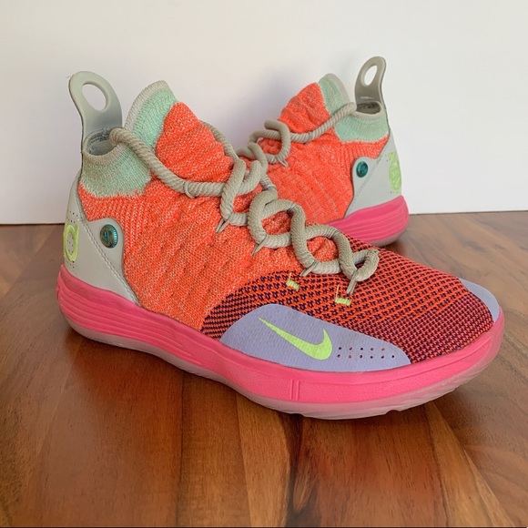 Nike Other - Nike Kevin Durant 11 4.5Y w/box